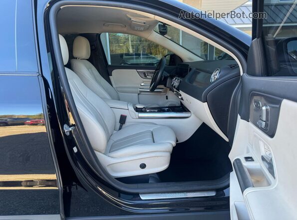 W1N4N4GB8MJ196392 2021 MERCEDES-BENZ GLA Black 
