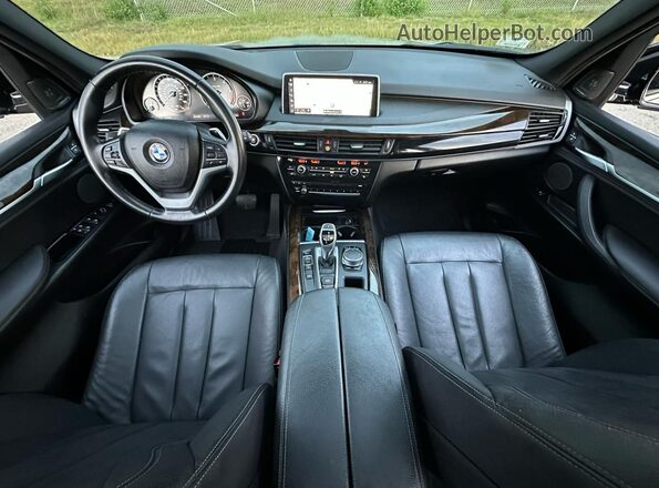 5UXKS4C58J0Y17847 2018 BMW X5 Черный 