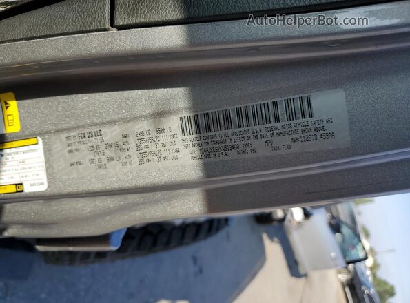 1C4HJXEG2KW513460 2019 JEEP WRANGLER Silver 360 interior view