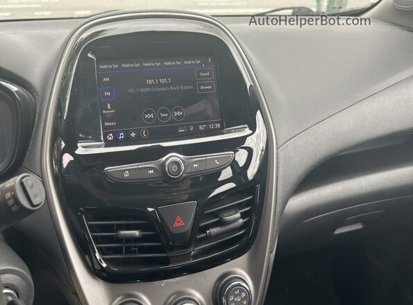KL8CB6SA4MC717000 2021 CHEVROLET SPARK Orange Vista del compartimento del motor