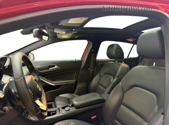 WDCTG4EB4GJ257896 2016 MERCEDES-BENZ GLA-CLASS Красный Вид спереди