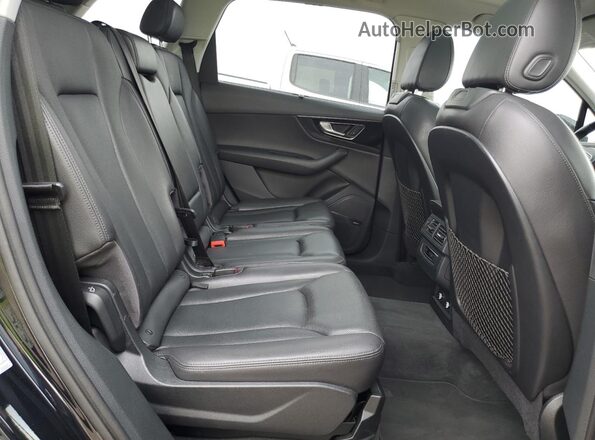 WA1LAAF70JD003344 2018 AUDI Q7 Black 
