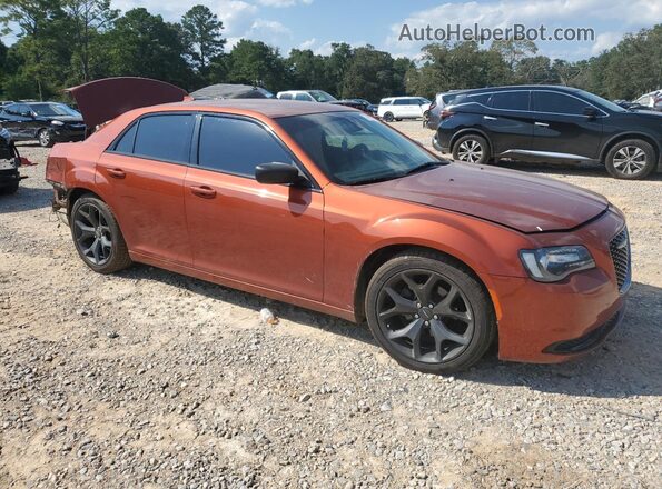 2C3CCAAG1LH220712 2020 CHRYSLER 300 Orange Առջևի աջ