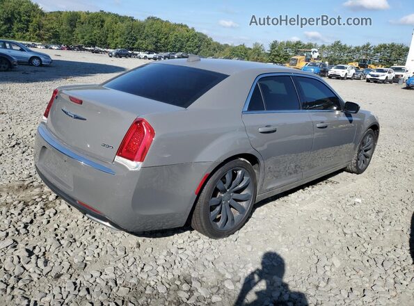 2C3CCAAG4JH190702 2018 CHRYSLER 300 Gray 