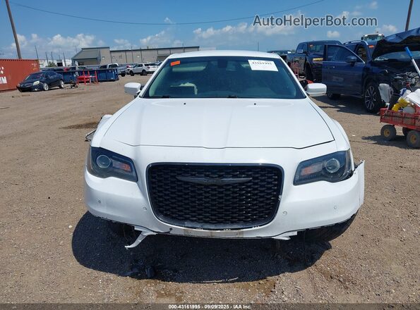 2C3CCAAG4MH589470 2021 CHRYSLER 300 White Vista interior trasera