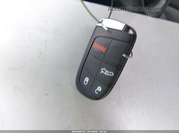 2C3CCAAG5LH220549 2020 CHRYSLER 300 Gray წინა პანელის ხედი