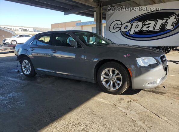 2C3CCAAG7JH137623 2018 CHRYSLER 300 Серый 