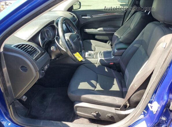2C3CCAAG7JH237267 2018 CHRYSLER 300 Blue 
