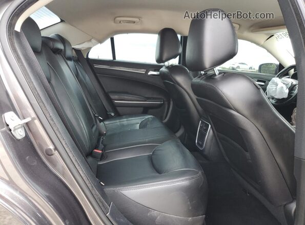 2C3CCAAG9LH220702 2020 CHRYSLER 300 Gray უკანა სავარძლების ხედი