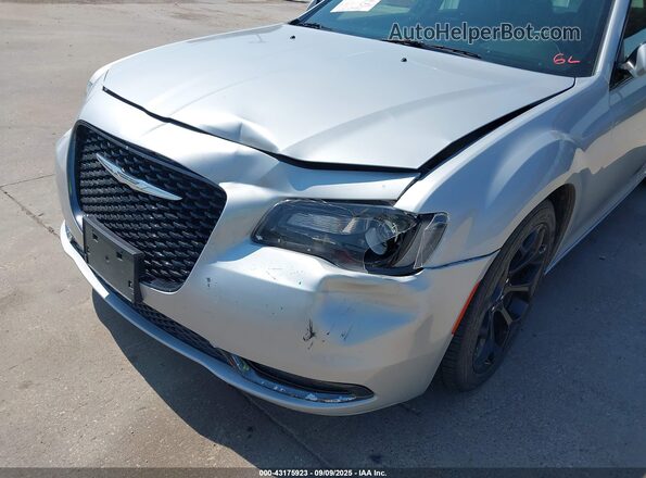 2C3CCABG0LH131406 2020 CHRYSLER 300 Silver 
