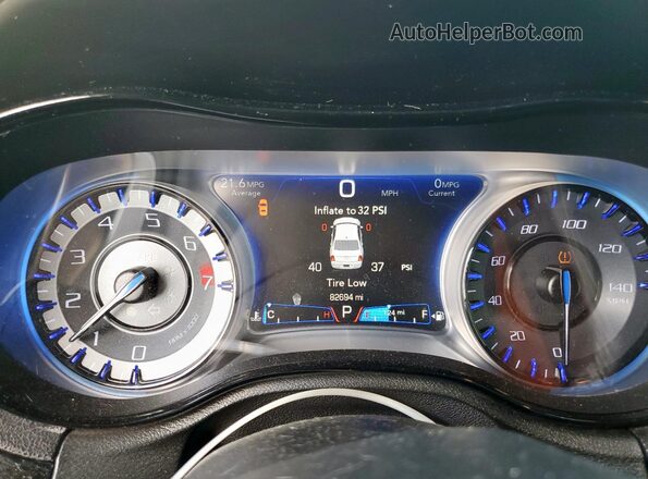 2C3CCABG1JH232399 2018 CHRYSLER 300 Серый 