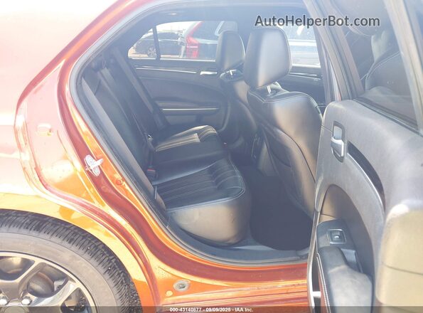 2C3CCABG5MH523752 2021 CHRYSLER 300 Orange 