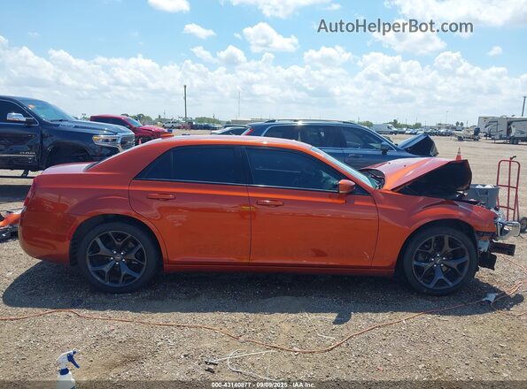 2C3CCABG5MH523752 2021 CHRYSLER 300 Orange 