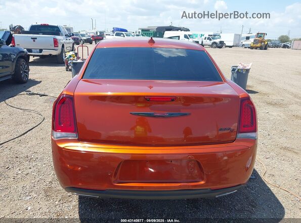 2C3CCABG5MH523752 2021 CHRYSLER 300 Orange 