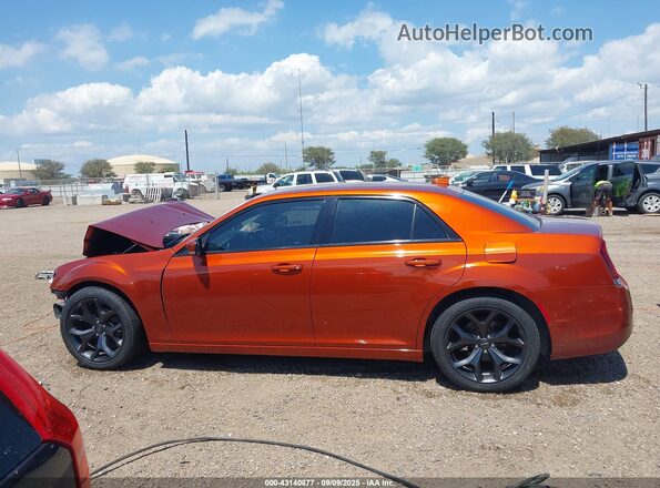 2C3CCABG5MH523752 2021 CHRYSLER 300 Orange 