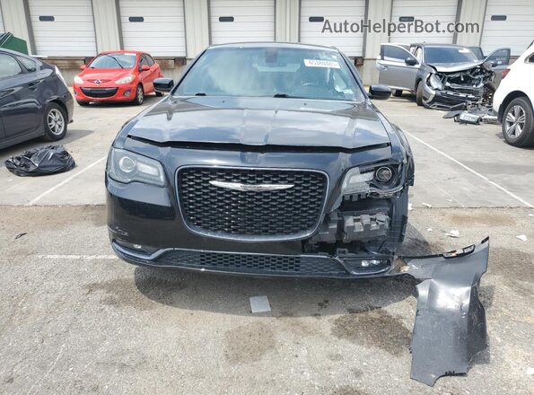 2C3CCABG8JH152629 2018 CHRYSLER 300 Black 