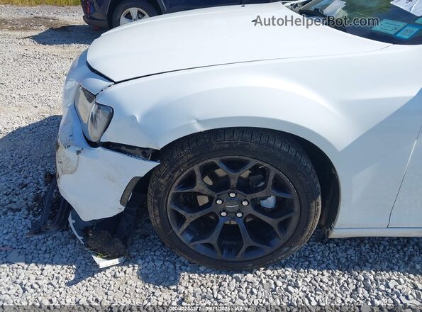 2C3CCABG8LH145764 2020 CHRYSLER 300 White Widok z przodu