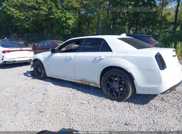2C3CCABG8LH145764 2020 CHRYSLER 300 White Widok wnętrza 360 stopni