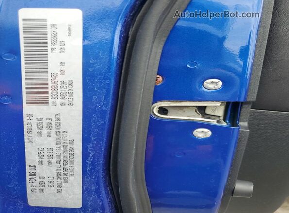 2C3CCABG9JH274755 2018 CHRYSLER 300 Blue 