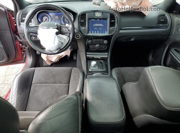 2C3CCABT4LH225706 2020 CHRYSLER 300 Темно-бордовый Вид панели приборов