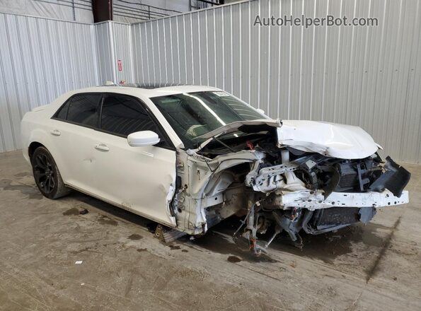 2C3CCABT5LH180663 2020 CHRYSLER 300 Белый 