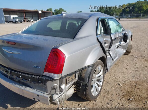 2C3CCAEG2JH140973 2018 CHRYSLER 300 Silver 