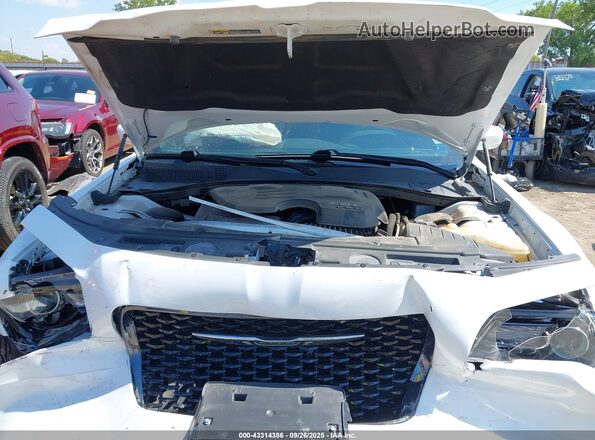 2C3CCAGG9LH137701 2020 CHRYSLER 300 White უკანა ხედი
