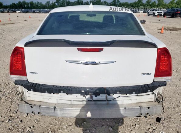 2C3CCARGXJH324701 2018 CHRYSLER 300 White 