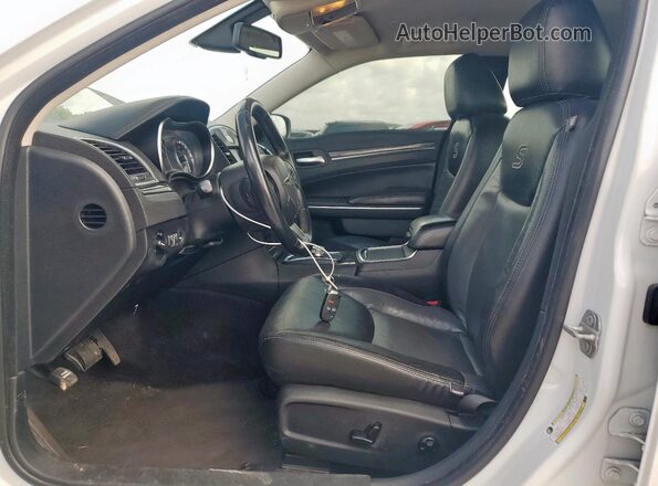 2C3CCARGXJH324701 2018 CHRYSLER 300 White 
