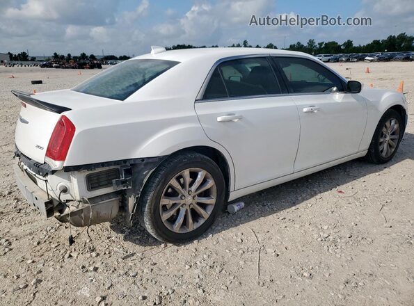 2C3CCARGXJH324701 2018 CHRYSLER 300 White 