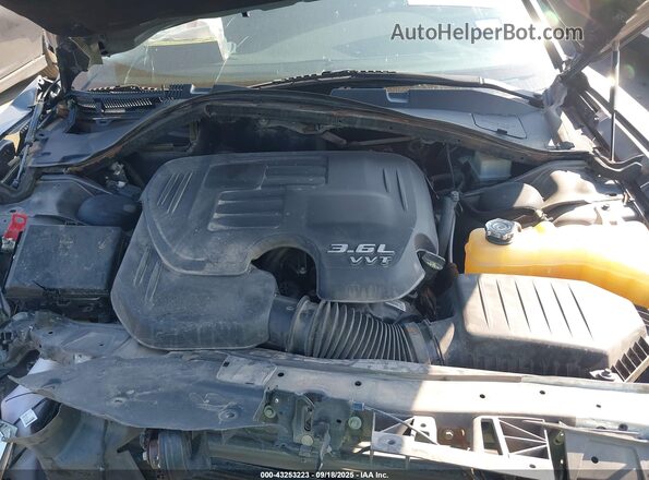 2C3CDXBG9LH111767 2020 DODGE CHARGER Gray Rear view