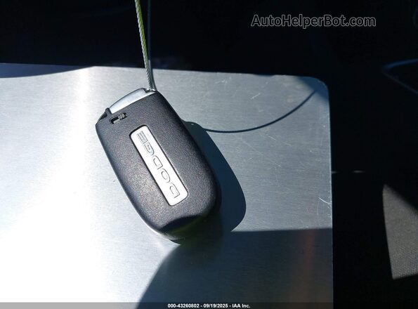 2C3CDXCT6NH259292 2022 DODGE CHARGER White Vista del salpicadero
