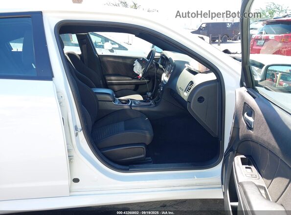 2C3CDXCT6NH259292 2022 DODGE CHARGER White Vista interior delantera