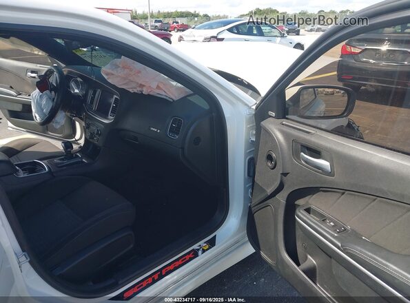 2C3CDXGJ8LH127205 2020 DODGE CHARGER White Widok wnętrza z przodu