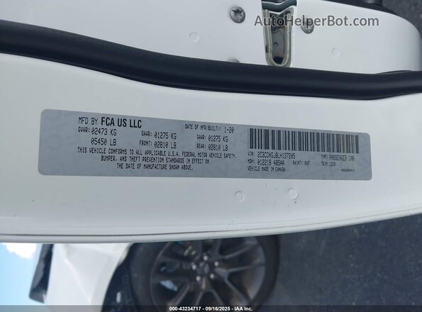 2C3CDXGJ8LH127205 2020 DODGE CHARGER White Widok komory silnika