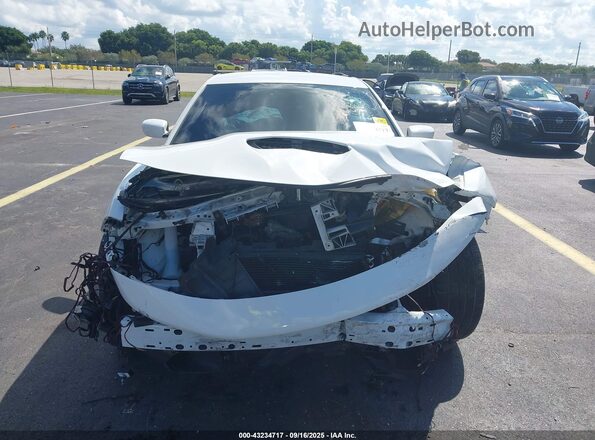 2C3CDXGJ8LH127205 2020 DODGE CHARGER White Widok zestawu wskaźników