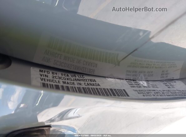 2C3CDXGJ8NH227856 2022 DODGE CHARGER Gray Widok komory silnika