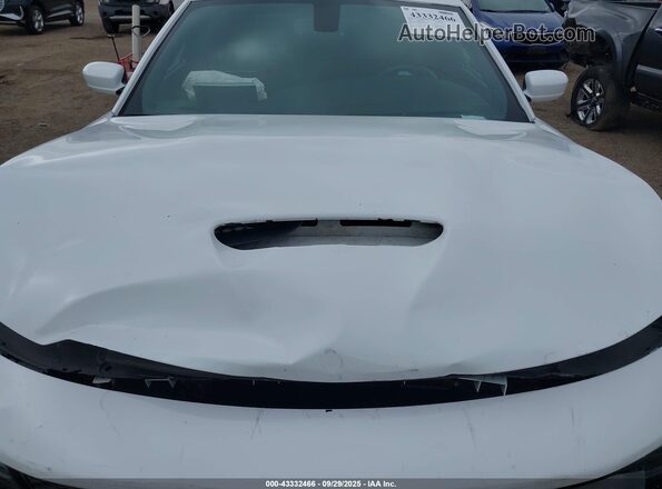 2C3CDXHG4LH192877 2020 DODGE CHARGER White Widok z tyłu
