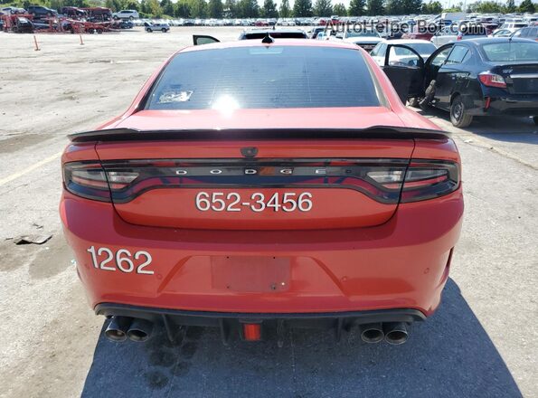2C3CDXHG5JH203219 2018 DODGE CHARGER Красный 