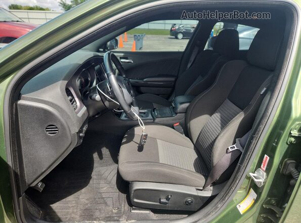2C3CDXMG6LH249876 2020 DODGE CHARGER Green Front interior view