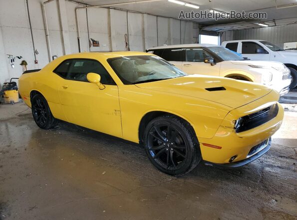 2C3CDZAG1JH138570 2018 DODGE CHALLENGER Yellow 
