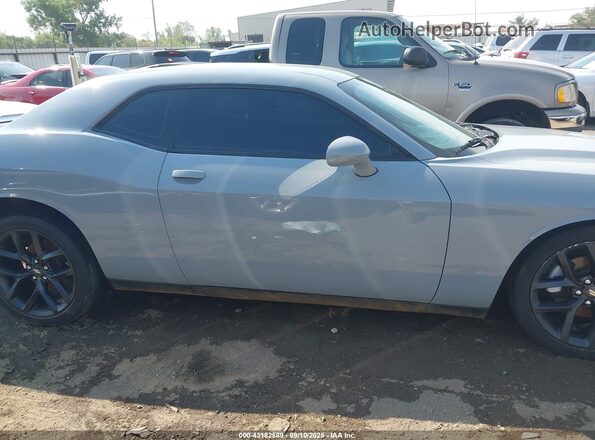 2C3CDZAG8NH137597 2022 DODGE CHALLENGER Gray Вид задньої частини салону