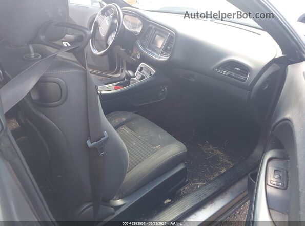 2C3CDZAG9GH284059 2016 DODGE CHALLENGER Silver Widok wnętrza z przodu