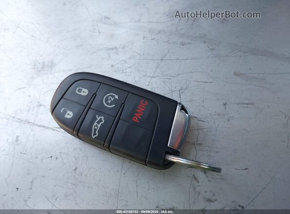 2C3CDZBT0LH130877 2020 DODGE CHALLENGER Red Vista del salpicadero