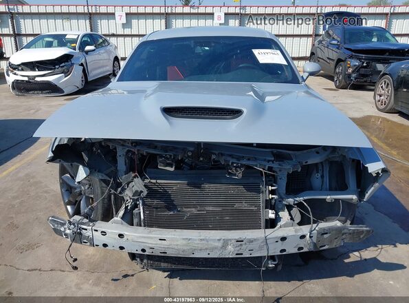 2C3CDZBT7MH572945 2021 DODGE CHALLENGER Gray უკანა სალონის ხედი