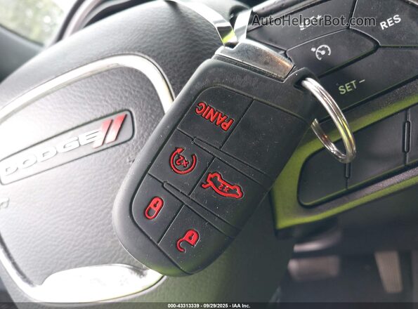 2C3CDZBT9NH108332 2022 DODGE CHALLENGER Gray Vista del salpicadero