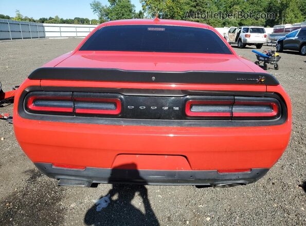 2C3CDZFJ3LH159685 2020 DODGE CHALLENGER Красный Вид сзади