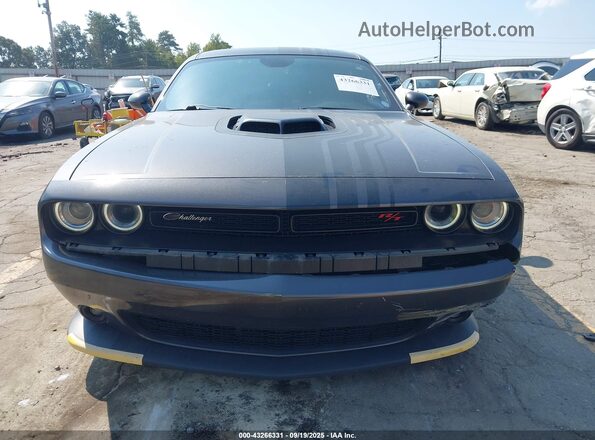2C3CDZFJ8JH331190 2018 DODGE CHALLENGER Gray 