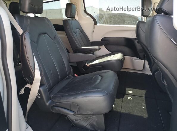 2C4RC1BG0LR115139 2020 CHRYSLER PACIFICA Белый Вид задней части салона