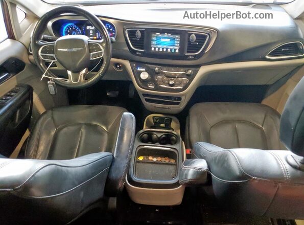 2C4RC1BG0LR280270 2020 CHRYSLER PACIFICA Burgundy Dashboard view